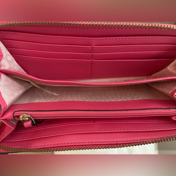 Kate Spade ♠️ pink wallet - Picture 5 of 6
